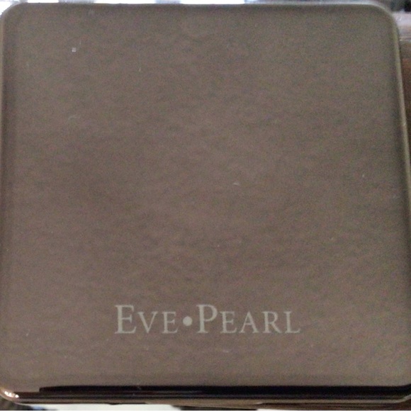 EVE PEARL THE EYE PALETTE-AU NATURAL - Picture 3 of 3